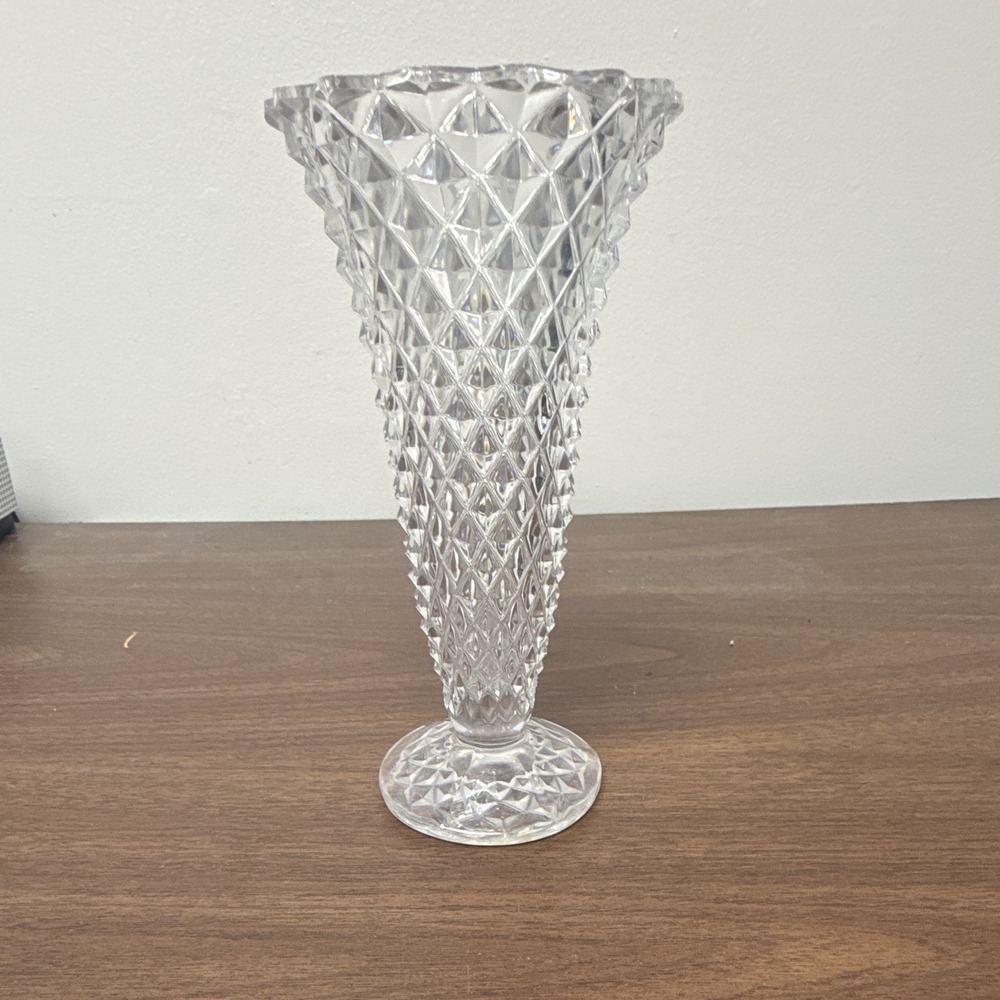 vintage Indiana Glass clear vase featuring a distinct Diamond Point pattern.